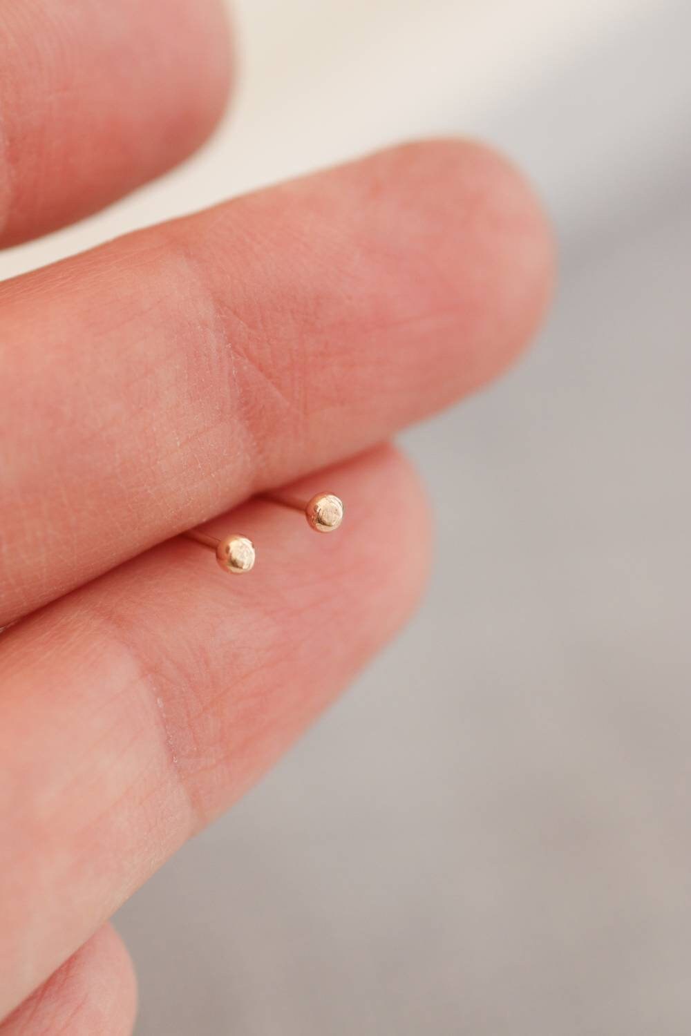 9ct Gold Tiny Dot Studs