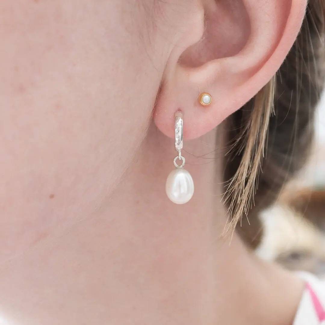 Sterling Silver Pearl Drop Hoop Earrings / Princess of Wales Inspired Huggie Earrings