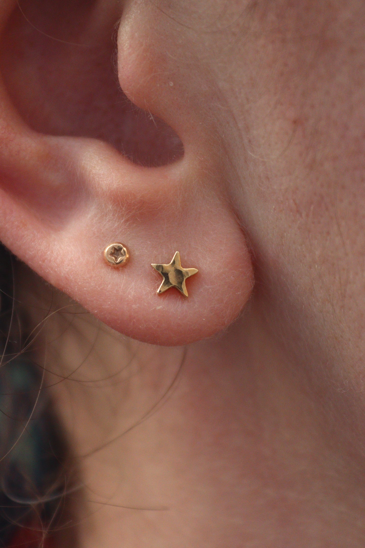 Little 9ct Gold Star Earrings