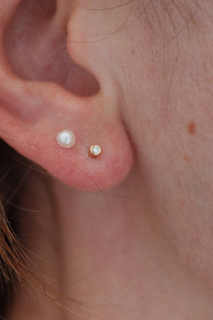 Tiny 9ct Gold and Natural Ocean Diamond Stud Earrings / Second Piercing / Ethically Sourced Diamonds