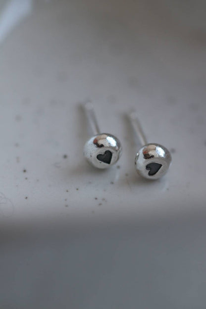 Small Heart Studs / Recycled Silver Dot Earrings with Impressed Hearts / Cute sterling Silver Stud Earrings made by hand