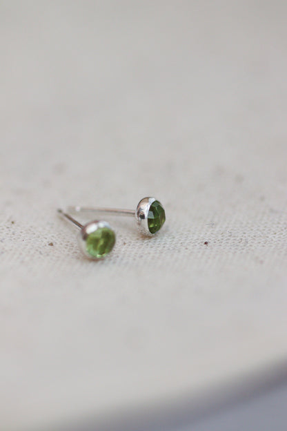 Peridot Stud Earrings in Silver - August Birthstone