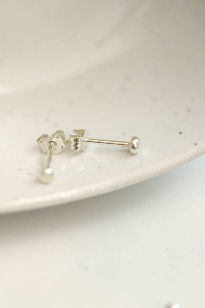 9ct White Gold Tiny Dot Stud Earrings